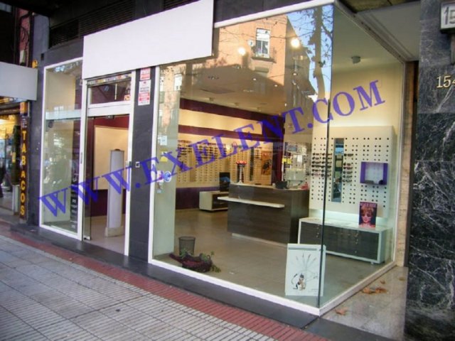 Local Comercial López de Hoyos 154.